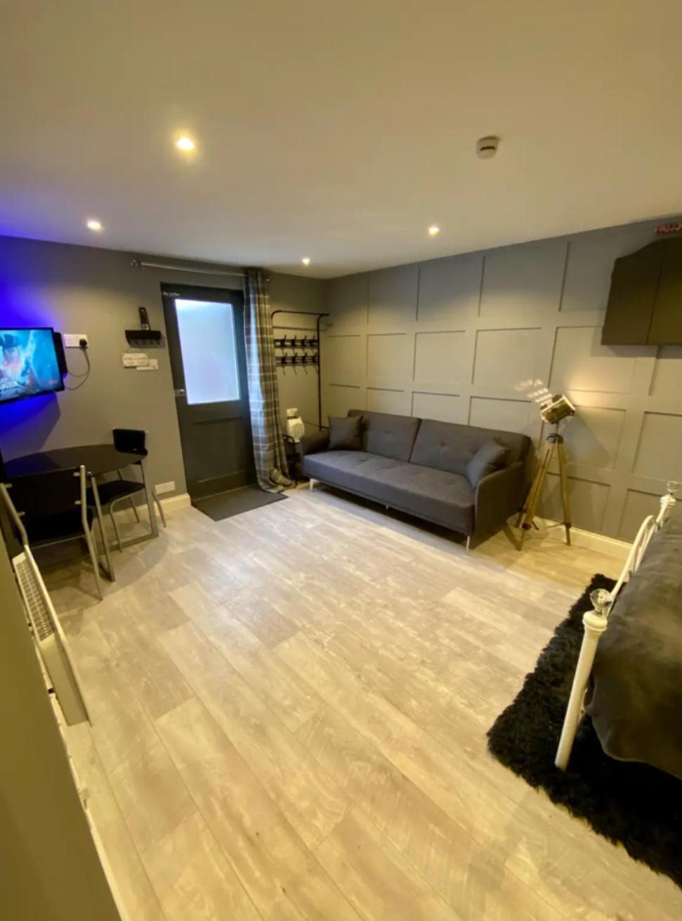 The Studios Hempstead  Экстерьер фото