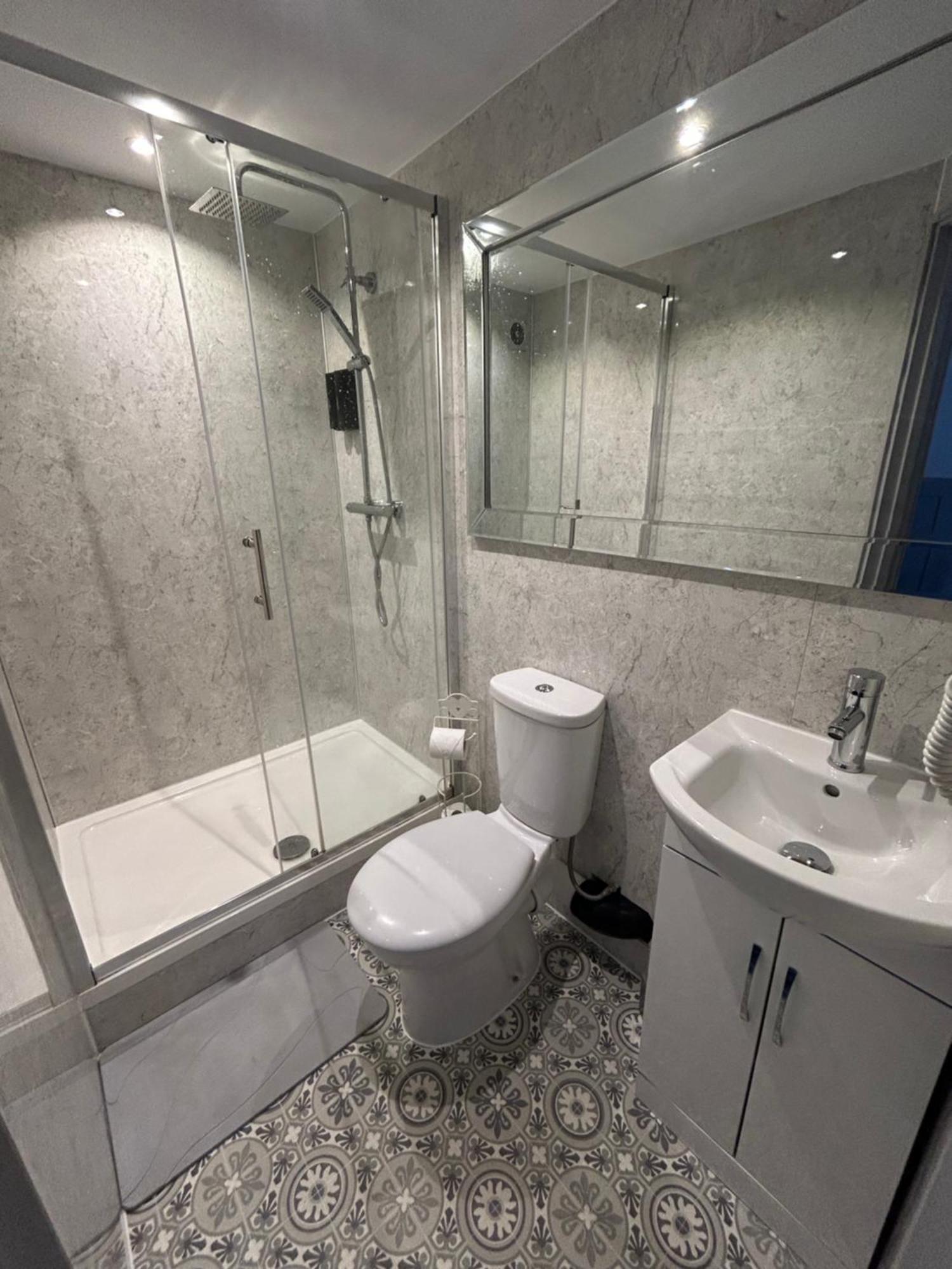 The Studios Hempstead  Экстерьер фото
